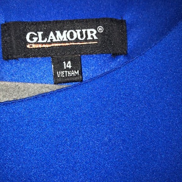 Glamour Dress - Picture 5 of 9